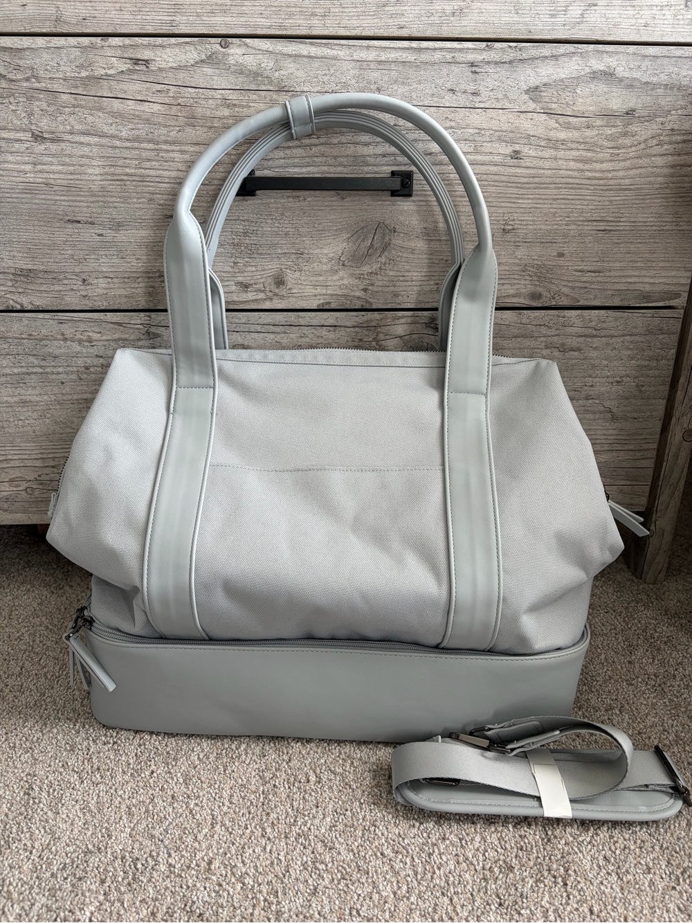 Light Gray Women's Tote with Detachable Crossbody Strap